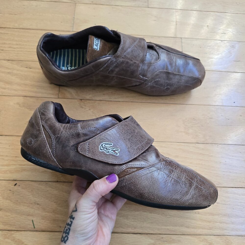 vintage Y2K | Lacoste monochrome brown leather flat sole sneakers | MENS 10.5